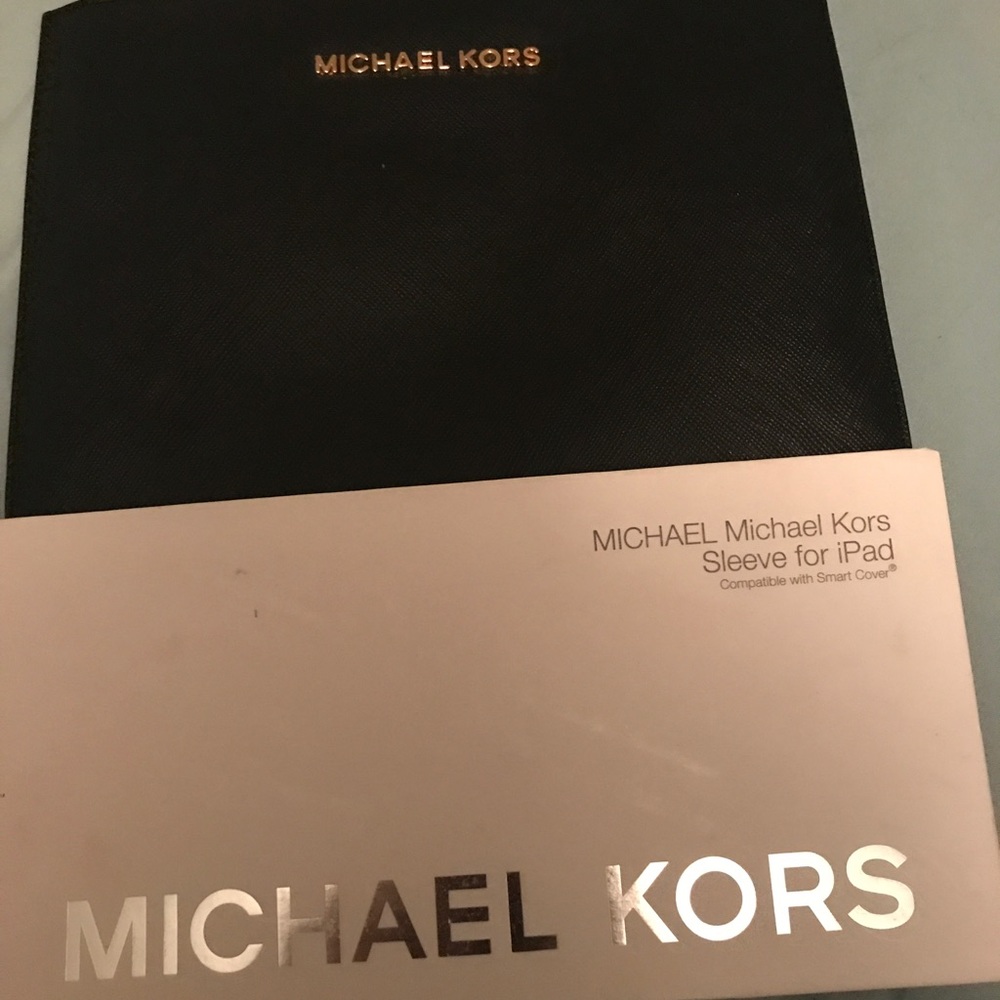 Michael kors iPad sleeve